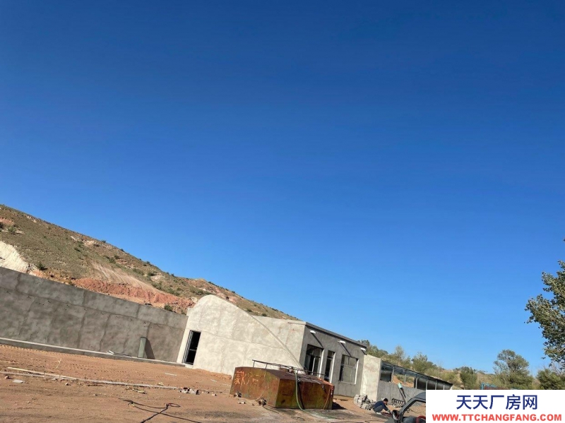 (出售) 鄂爾多斯溫室大棚660平米，牛棚200平米，住房70平米，獨戶獨院，