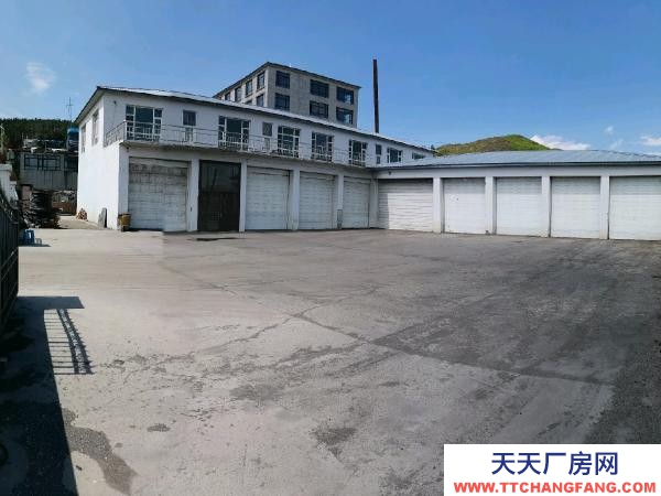 滴道自建別墅一樓8車庫二樓住宅