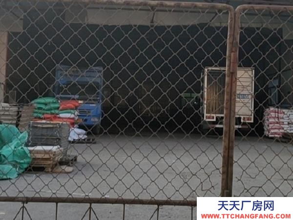 雞東德勝路路口有車庫 修理廠房