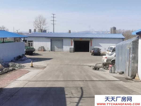 南山院內面積6000平米水廠，有動力電和自來水。