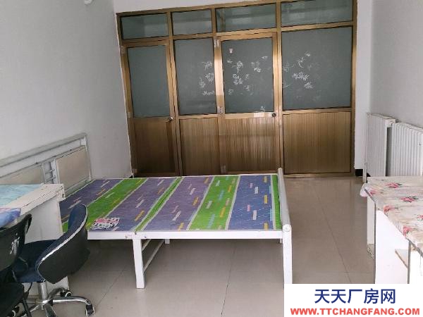 固原市固原機(jī)加工廠房 三賢居小區(qū)有房子出租出售，適宜居住