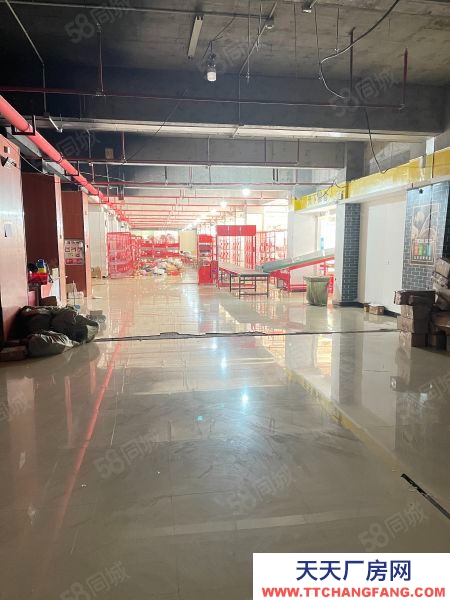 福州市福清物資倉(cāng)庫(kù) 房東直租一層場(chǎng)地 可作汽修美容物流等