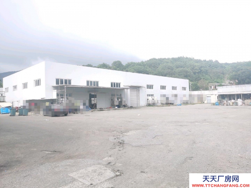 舟山市定海(出租) 地處沈白線的國(guó)道邊，四通八達(dá)，可通大車，離市區(qū)近，廠區(qū)開闊  餅干