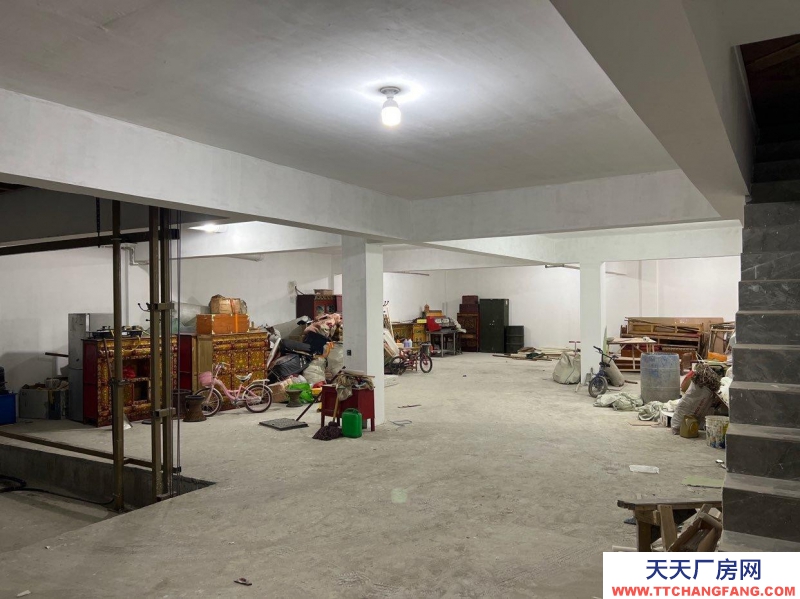 (出租) 拉薩城關交通便利 有電梯 離主道路近成品倉庫