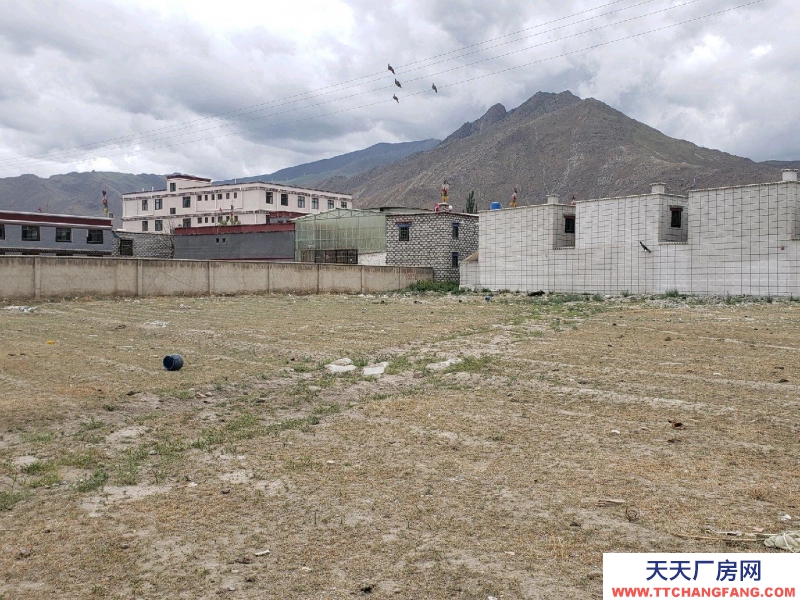 (出租) 拉薩堆龍德慶新建材市場(chǎng)斜對(duì)面 倉(cāng)庫(kù) 6500平米建材倉(cāng)庫(kù)