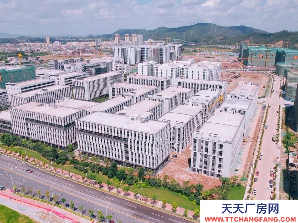 福州市長(zhǎng)樂機(jī)加工廠房  天津大學(xué)對(duì)面 長(zhǎng)樂500方起生產(chǎn)廠房 有獨(dú)棟 50年產(chǎn)權(quán)