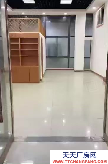 舟山市定海(出租) 108平方倉庫，鋪有瓷磚簡單裝修，還分割幾個房間，價格便宜