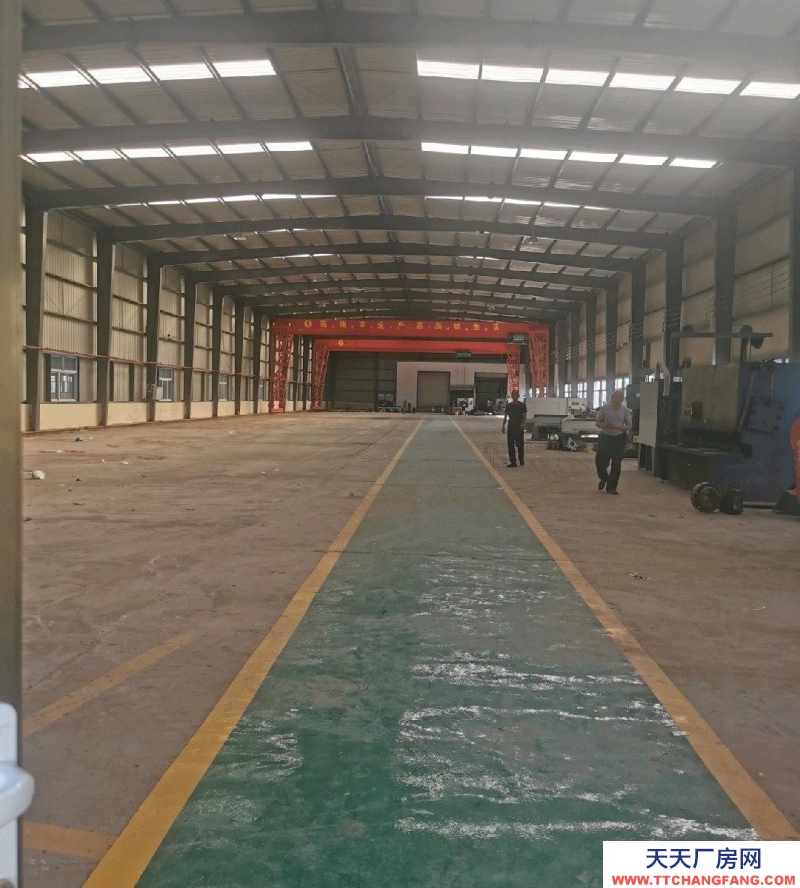 (出售) 鄂爾多斯廠房占地20畝，水暖齊全， 10噸行吊兩臺，吃住辦公齊全。