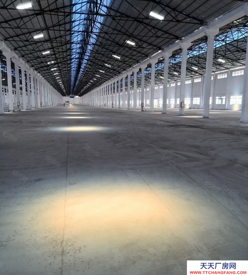 (出租) 廣州花都萬方倉庫空地大，容易分割。帶卸貨平臺。消防證件齊全物流倉庫