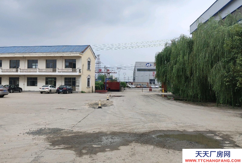 滄州 孟村(出租) 新冷凍飲品車間，位置好。航車10噸每一跨，兩臺？