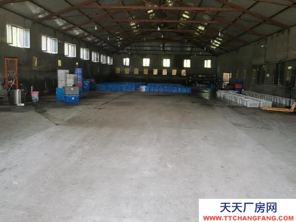 尖山 緊鄰市區，庫舉架高，廠院寬敞 毛肚廠房