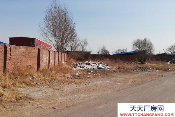 薩爾圖區(qū)廠修薩1路鋼材加工廠房大院出售