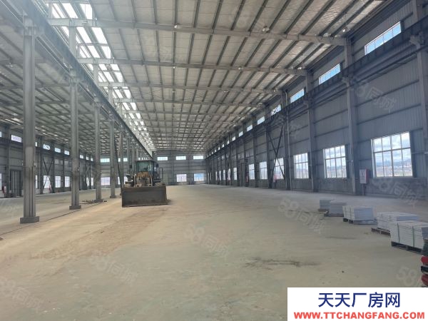 福州市連江肉制品廠房  連江標準鋼結(jié)構(gòu)廠房20000平出租，有產(chǎn)權(quán)可分租