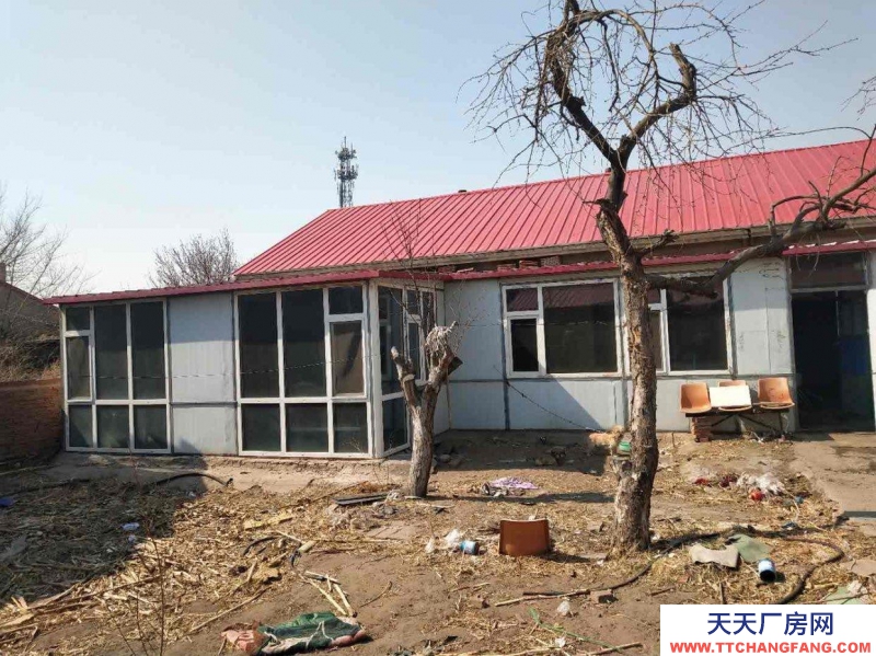 (出售) 房子離二小學校較近是一個住宅平房出門交通方便有意者請與我聯系