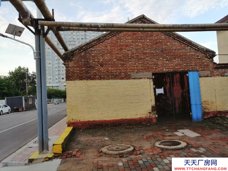 衡水 冀州(出租) 緊靠惠民街，交通方便。南北長14米，東西寬7.25米。