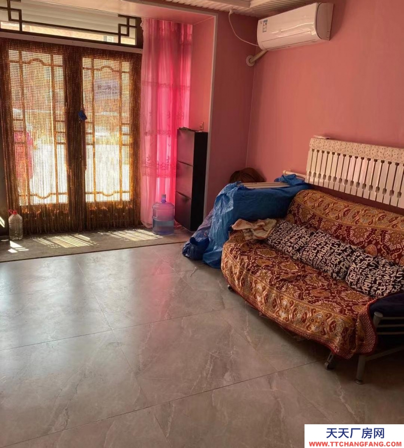 (出售) 呼倫貝爾車庫 可做門市，，可入車