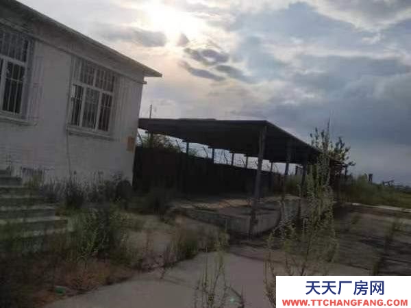 紅崗自己房子出租。可做廠房，倉(cāng)庫(kù)。詳細(xì)的打電話咨詢(xún)