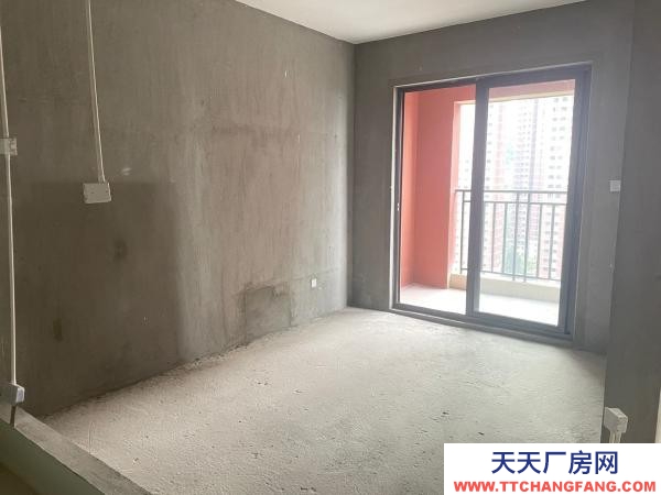 福州市永泰物資倉庫 毛坯出租，電梯9樓，可以做倉庫，居家使用，附帶車位一個