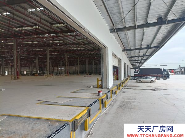 贛州市章貢物流倉庫  倉庫出租，丙二類消防，凈高9米，外置月臺，8萬方可分隔