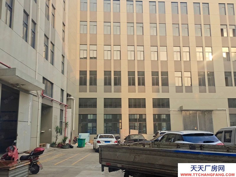 臺州市路橋(出售) 廠房在工業區，交通方便，馬上可以辦證件。   冷凍飲品