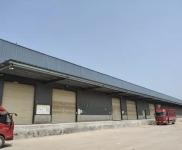 (出租)鶴壁淇縣倉庫位于淇縣城南玖洲國際商貿城院內，交通便利，設施齊全