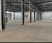 (出租)鶴壁淇縣倉庫位于淇縣城南玖洲國際商貿(mào)城院內(nèi)，交通便利，設(shè)施齊全