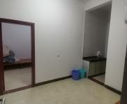 桂林秀峰整棟樓出租，院子100多平米，可做公司，倉庫，農家樂，民宿，旅館等