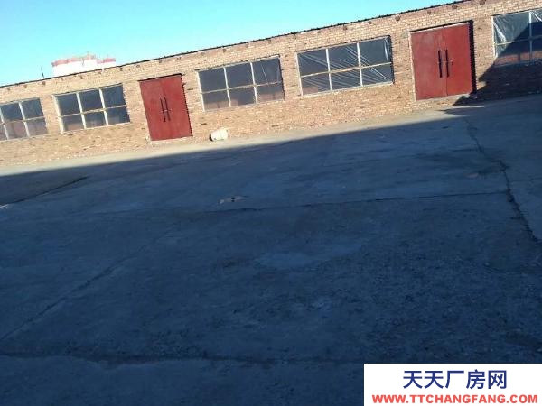 郊區友誼路沿江村廠房養殖廠豬圈