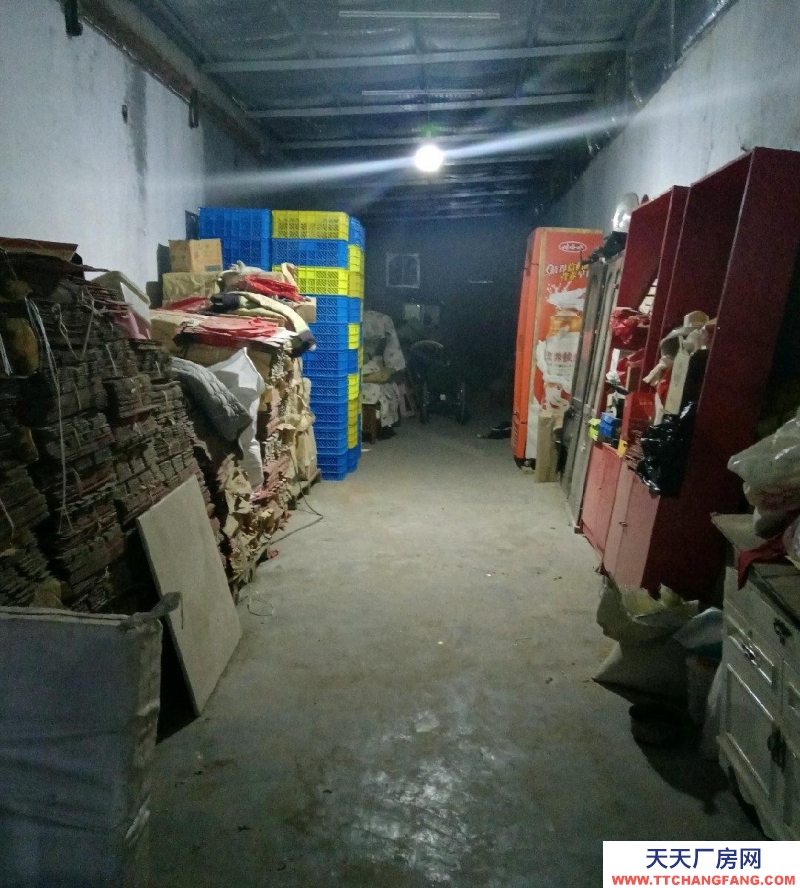 衡水 武強(qiáng) (腌臘肉制品廠房 出租) 房子干凈整潔，目前有食品廠營業(yè)執(zhí)照，可注冊(cè)，周邊電商比較。