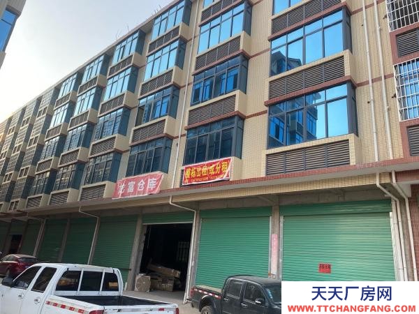 贛州市南康物資倉(cāng)庫(kù) 位于康復(fù)中心旁，交通便利鄰主干道