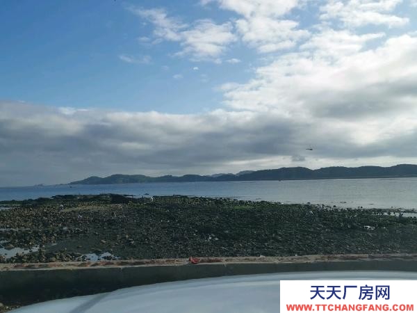 同江市農貿大市場，四個平房帶個院子出租