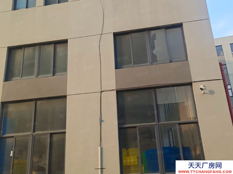 臺(tái)州市三門(出租) 廠房在三門濱海新區(qū)，位置好，交通方便大車隨意進(jìn)出。 肉制品