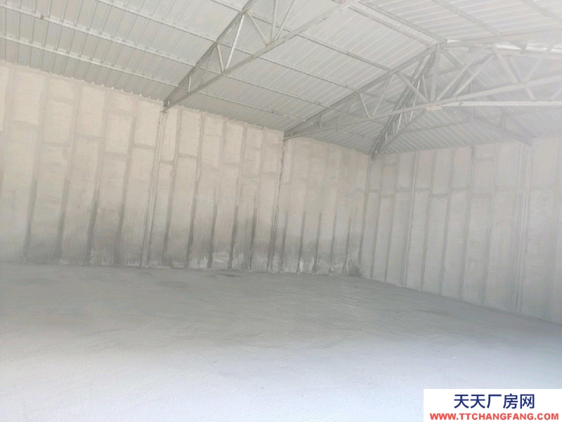 承德 雙灤(方便食品廠房出租) 交通便利，有水有電，可進大車