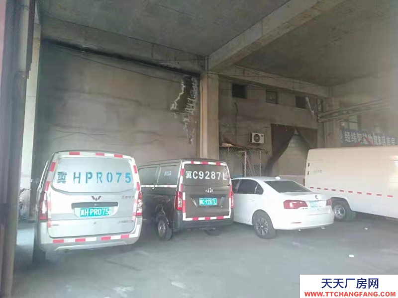 承德 雙灤(出租) 獨(dú)立底商門面，緊鄰高速口，卸車方便，帶升降機(jī)，有配套辦公區(qū)，