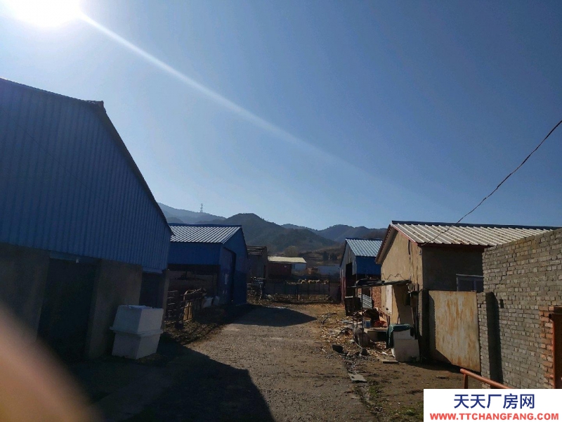 承德 開發區(出租) 交通便利，水電齊全，可養殖，倉庫，