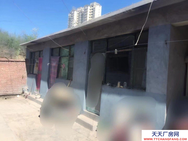 承德 開發區(出租) 大石廟迎賓路南互通公交樞紐站附近土地 ,平房。