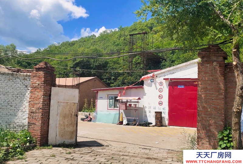 承德 開發區(出租) 交通便利，位置優越，獨門獨院