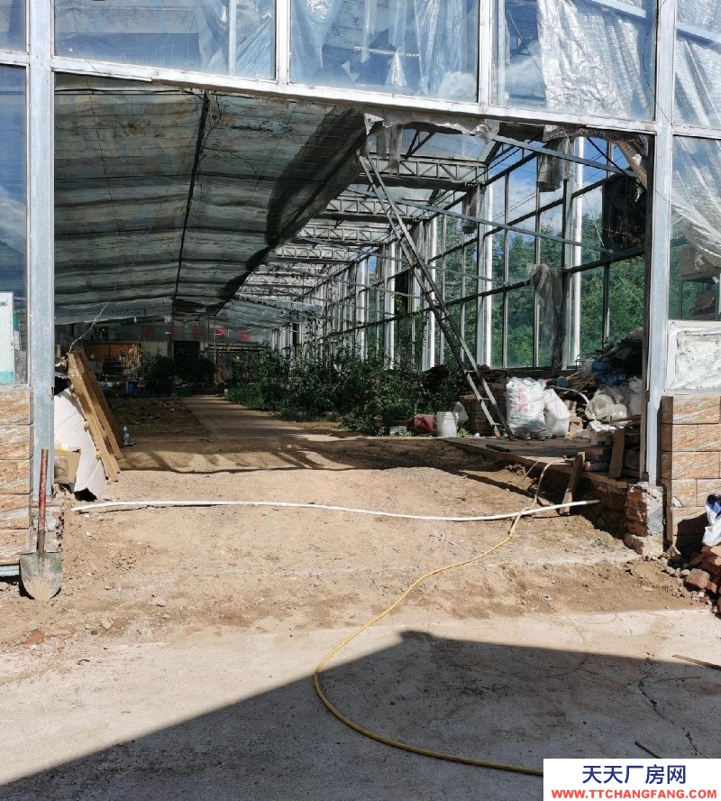 承德 開發區(出租) 水電齊全，交通便利，離主路近，可進車