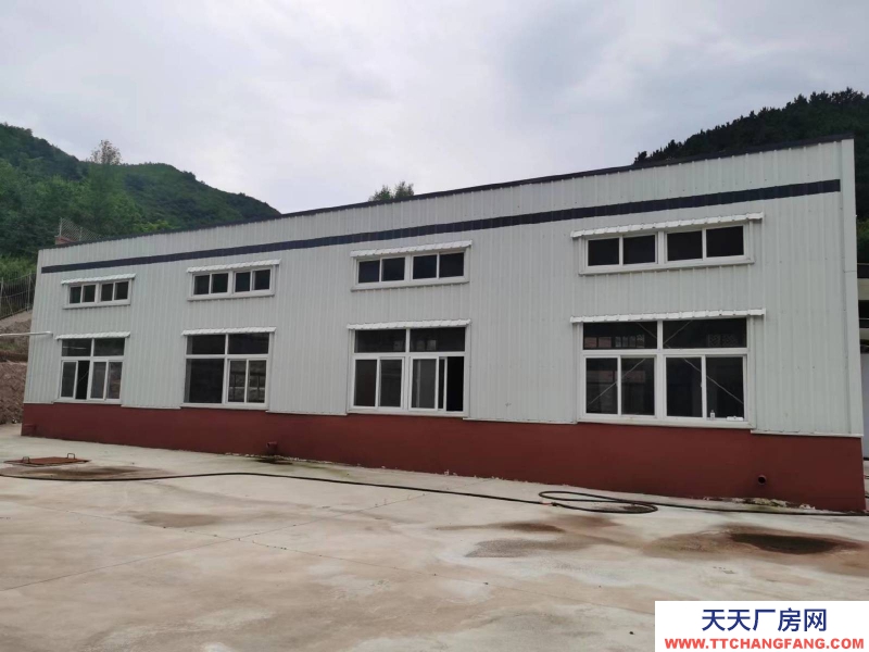 承德 承德縣(出租) 乳制品廠房單層鋼結構，層高8米，廠區道路寬敞，四面環山。