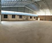 (出售) 桂林象山 位置優交通便利，可進大車，三相電水，層高八米可辦證