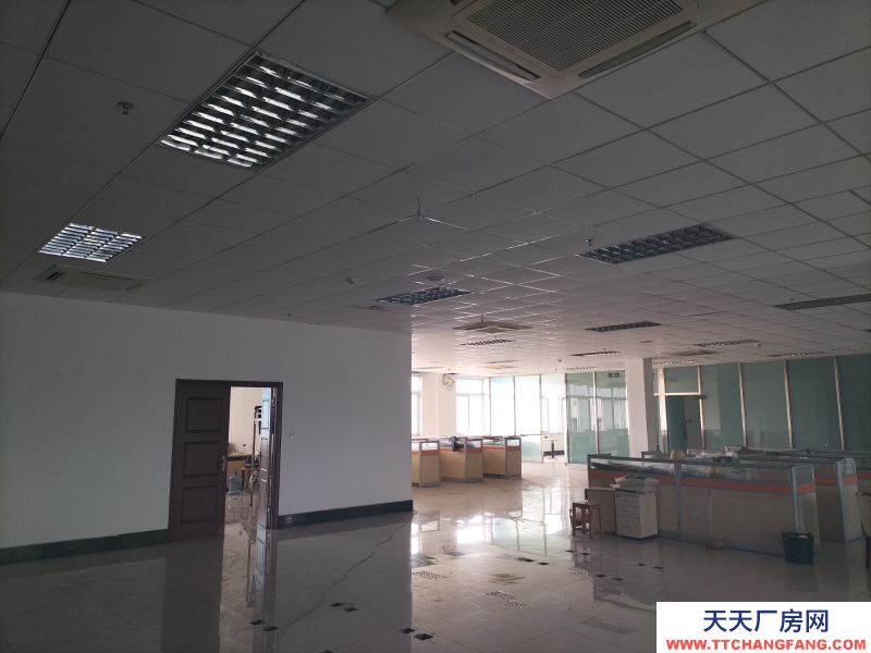 出租1500㎡ 獨門獨院戶型 新材料新能源行業都可入園 有辦公宿舍