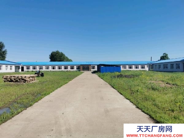 北林獨立院落13000平木材加工廠房，公路邊，上下水，取暖鍋爐，三相電。