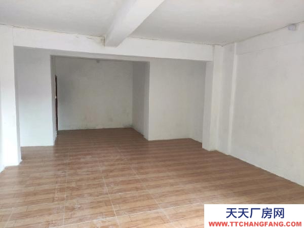 贛州市于都物資倉庫 福麒山莊，交通便利，商住或做倉庫，臨大路