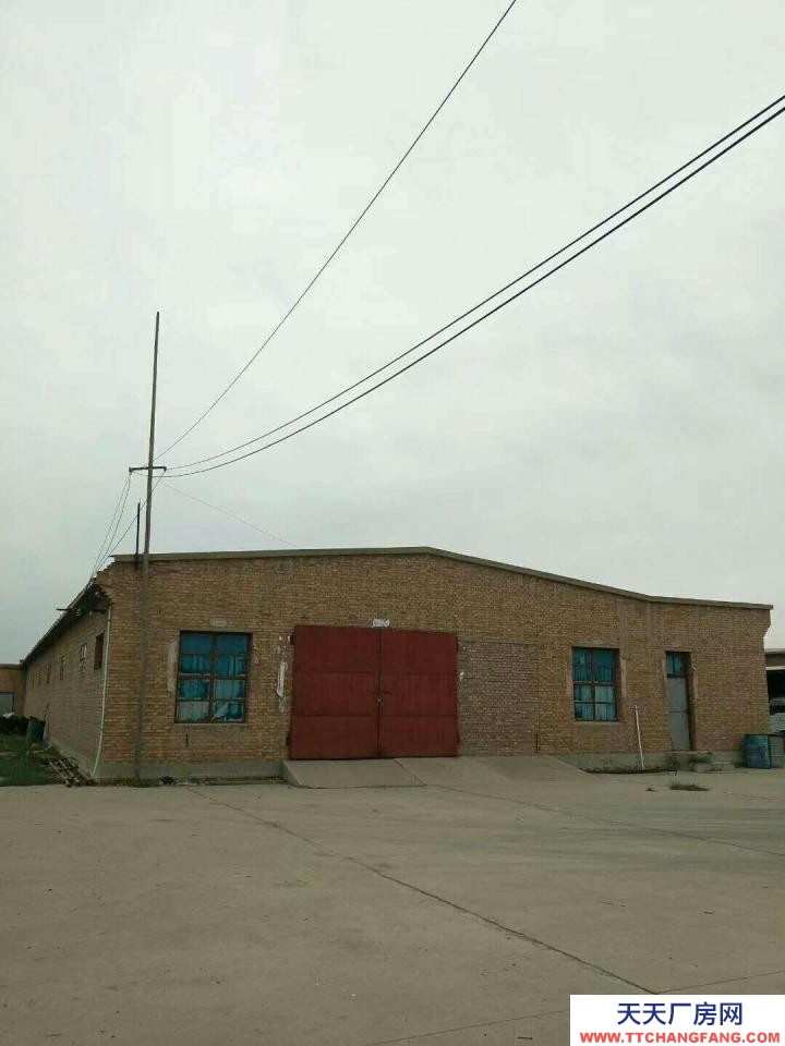 (出租) 臨河區(qū)東開(kāi)發(fā)區(qū)內(nèi)廠房出租，可用于食品車(chē)間、倉(cāng)庫(kù)