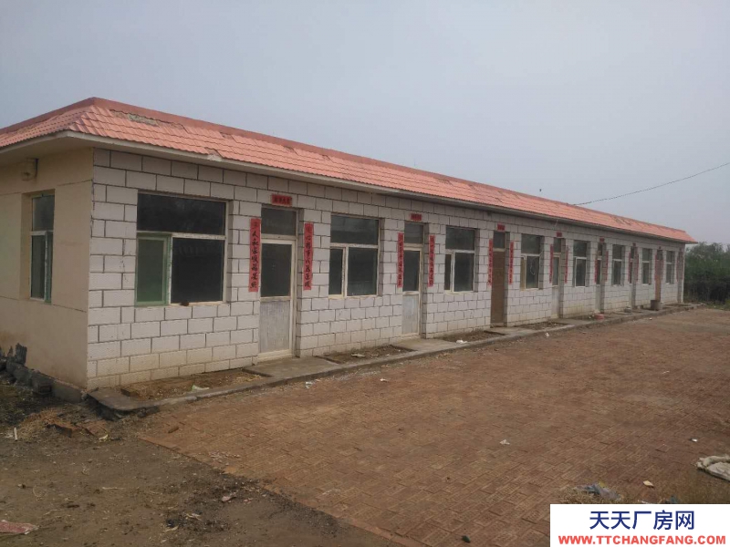 (出售) 隨時可看房，臨河農科院旁15畝院落出售，可辦廠，養殖。