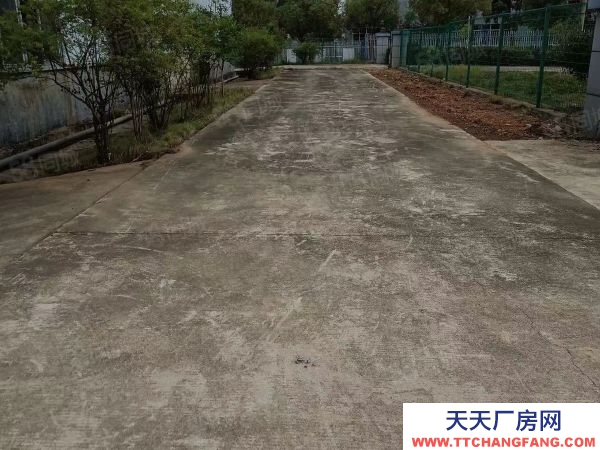 贛州市上猶肉制品廠房 園區(qū)標(biāo)準(zhǔn)廠房出租5000平方米，帶有辦公樓，住宿