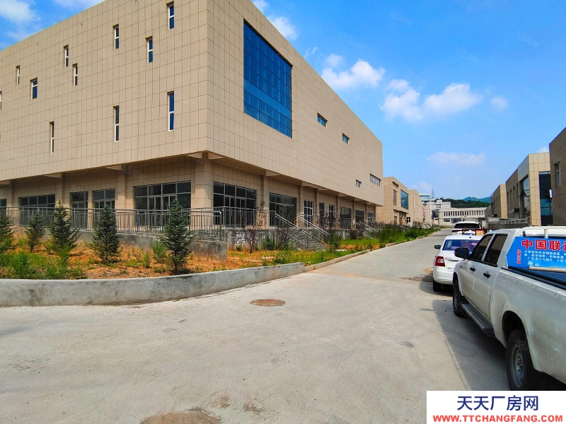 承德 寬城(出租) 0元入住！白菜價！可分割出租 空間大柱距寬 高承重 交通便利