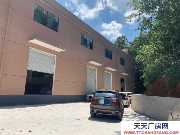 九江市潯陽(yáng)糕點(diǎn)廠房 出租濱江路廠房,帶電梯,可辦公可做倉(cāng)庫(kù),價(jià)格面議