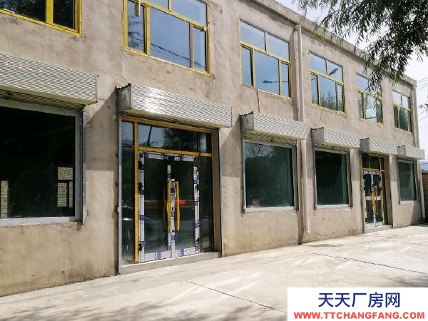 大通帶200平獨立小院，距縣城4.5公里，臨馬路邊