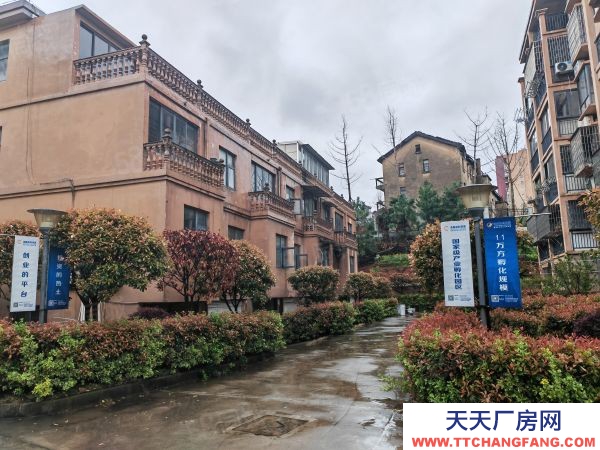 九江市潯陽肉制品廠房 潯陽區廠房出售獨立產權可貸款，600到1500平，2100元